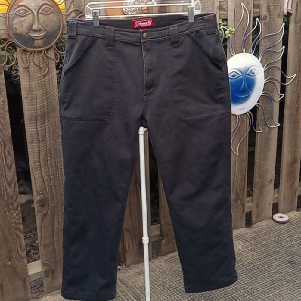 Men's chocolate Gray pants. Good condition Warm layer under took pictures.